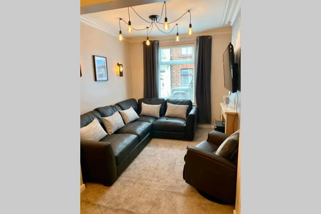 Vila Durham House - Fantastic Location And Great Price In Scarborough